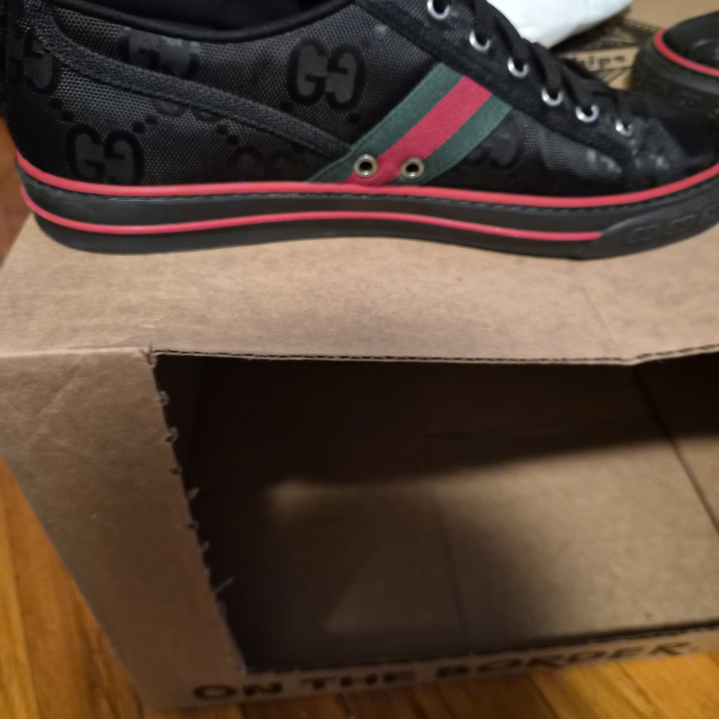 Gucci Black Gg Low-Top Sneaker With Red & Green Stripe